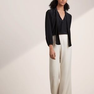 Aritizia Babaton BEAUDEN BLOUSE size S